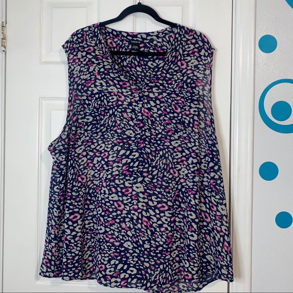 Animal print pocket tank